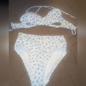 NEW Victoria's Secret PINK White and Blue Floral Bikini SWIMSUIT MEDIUM M CHEEKY